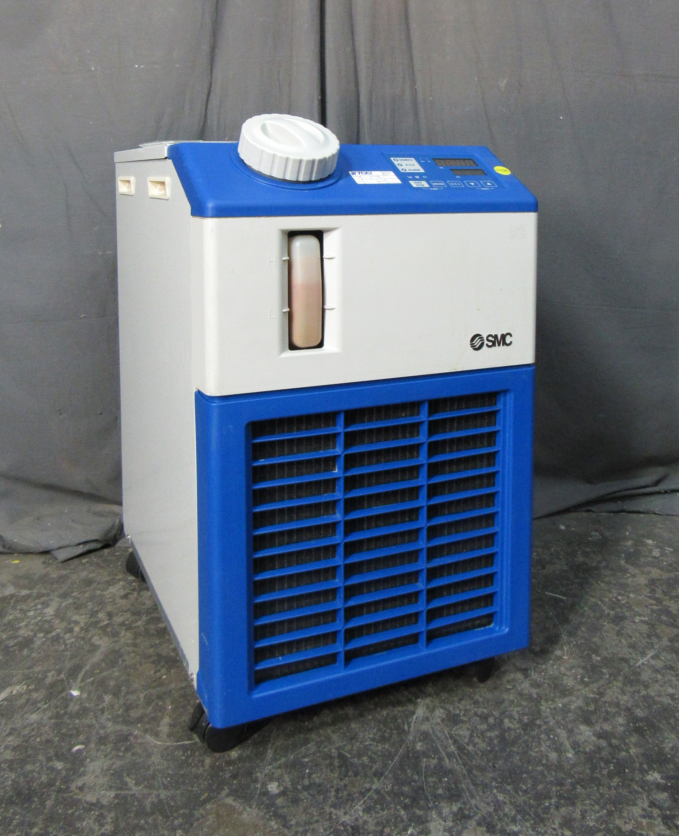 SMC HRS012-AN-20 Air Cooled Thermo Chiller; 230V