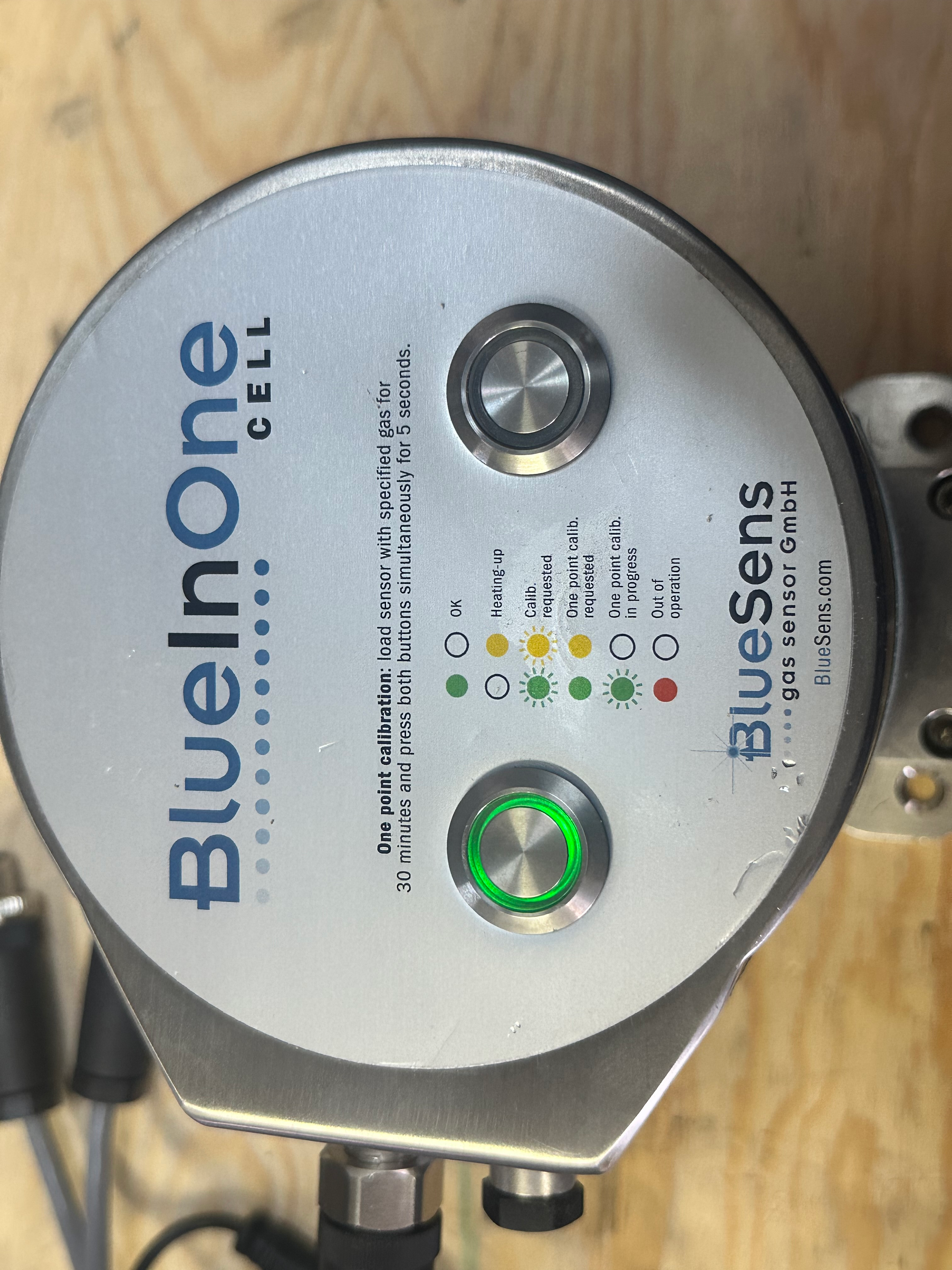 BlueSens BlueInOne Cell CO2 and O2 Lab Gas Analyzer | LabX.com