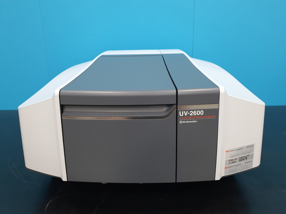 Shimadzu UV-VIS UV-2600