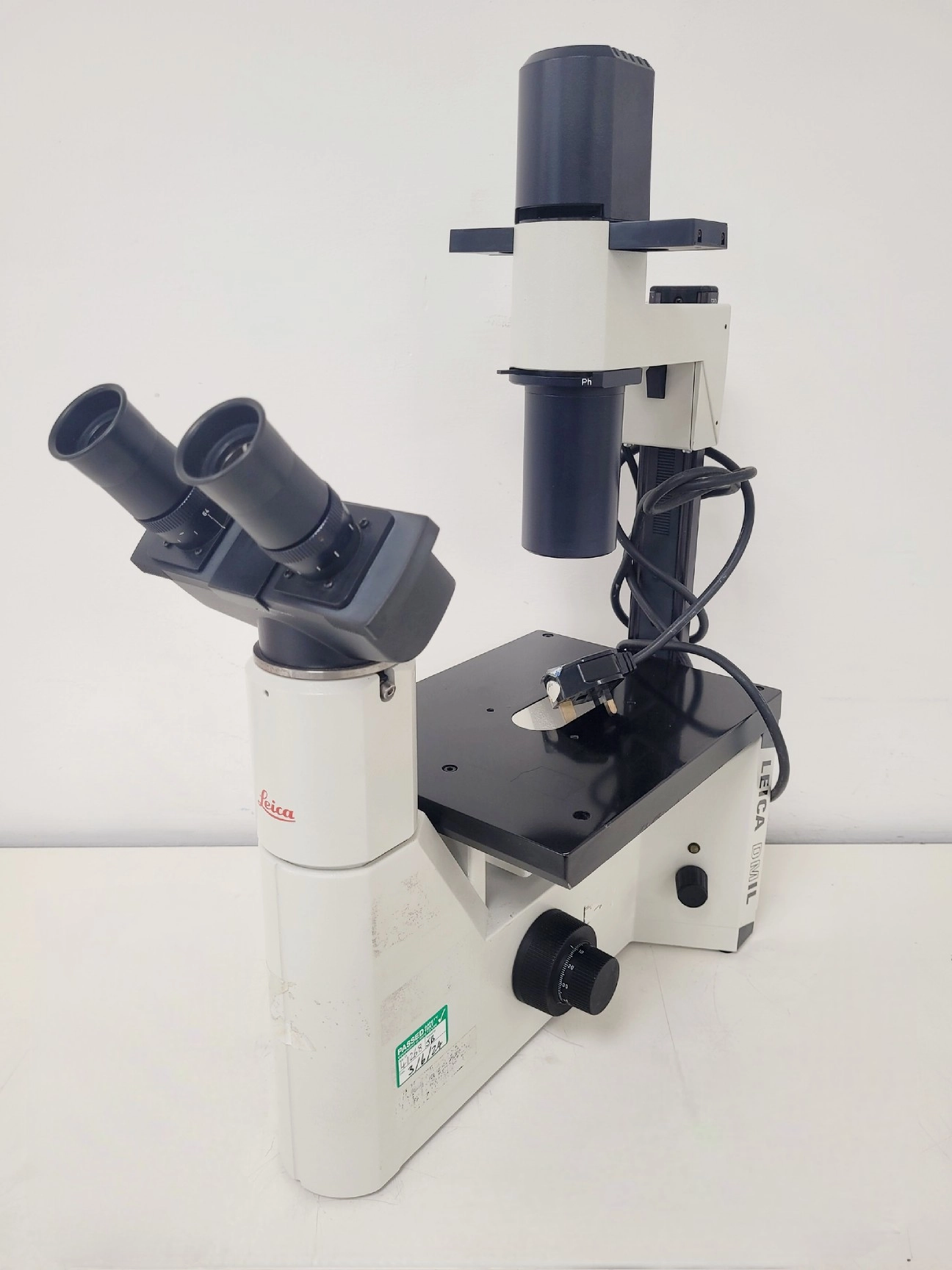 Leica DMIL Inverted Microscope w/ 4 x Objectives Phaco, 160/- Lab Spares/Repairs