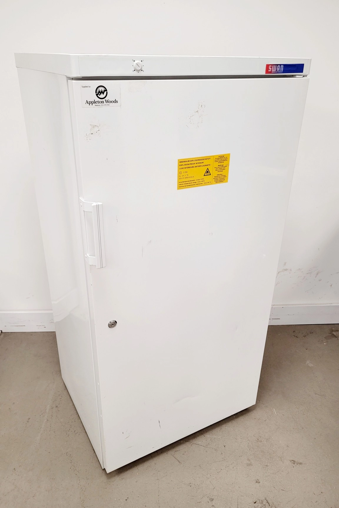 Swan SW500 RL Laboratory Refrigerator Lab