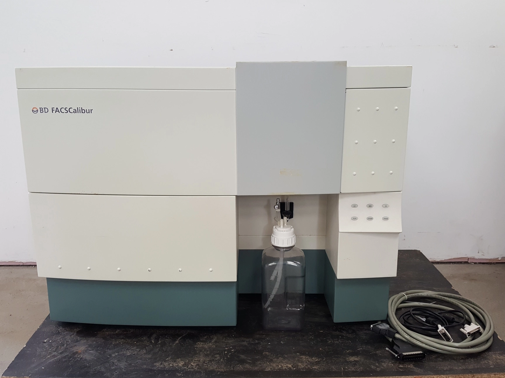 Becton Dickinson Fluorescence-Activated Cell Sorter FACSCalibur Lab