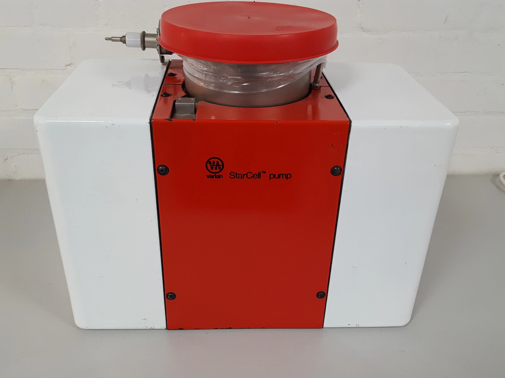 Varian StarCell Ion Vacuum Pump HVAC UHV Lab