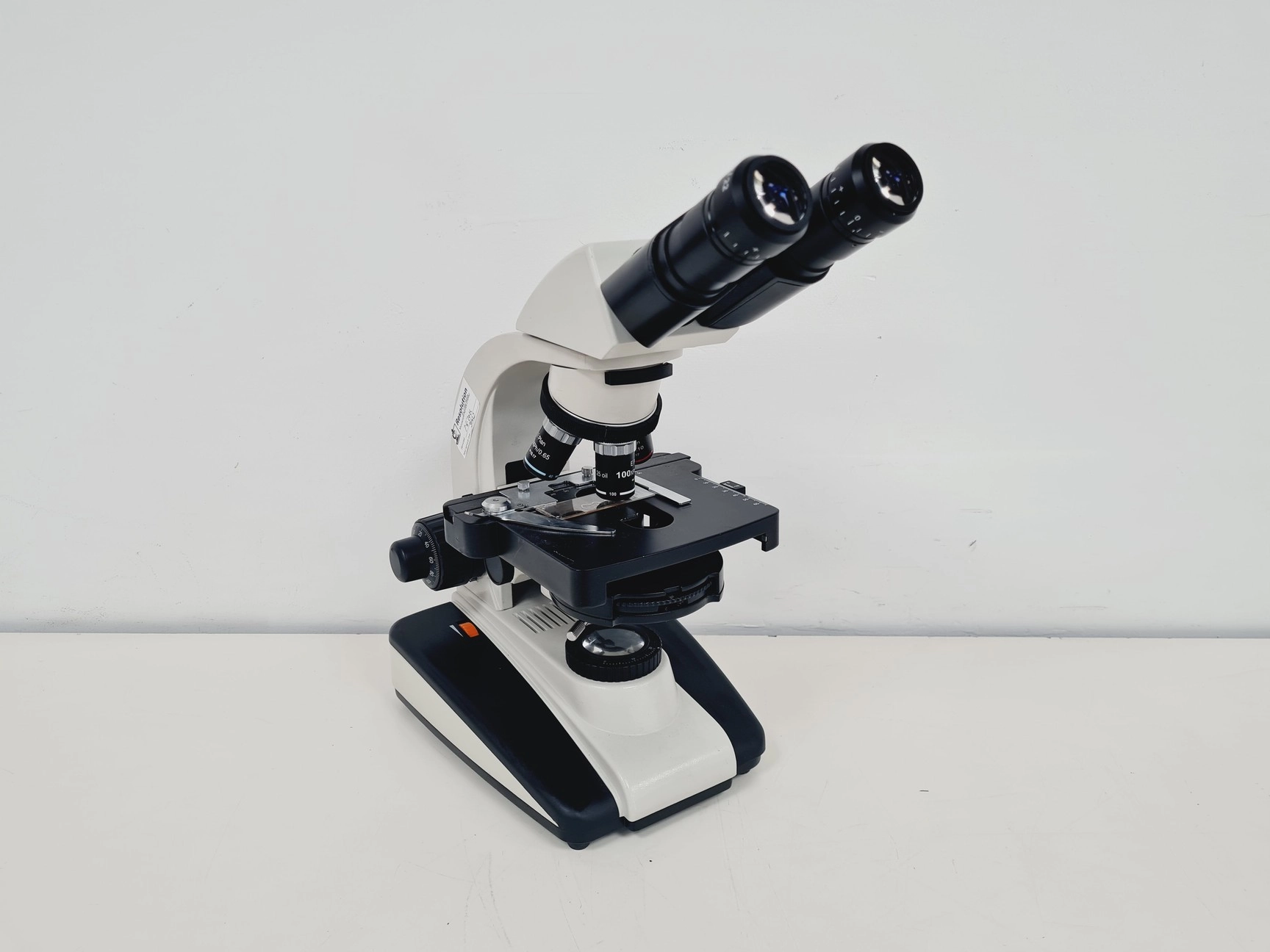 Prior PL012 Binocular Microscope With 4 x Objectives Lab