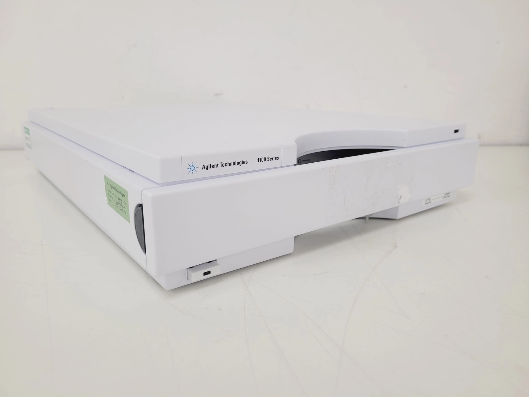 Agilent Technologies 1100 Series Degasser - G1322A Lab