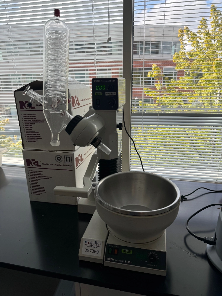 Buchi Rotavapor R-124 Rotary Evaporator