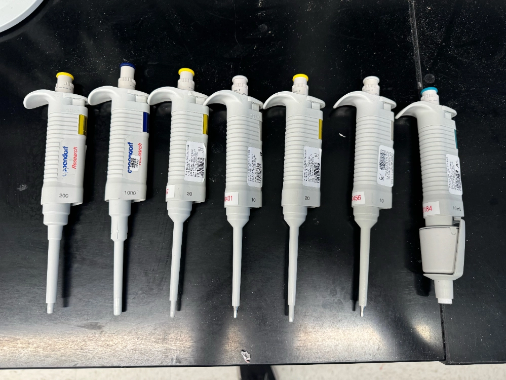 Eppendorf Research Single Channel Pipettes - Quantity 7