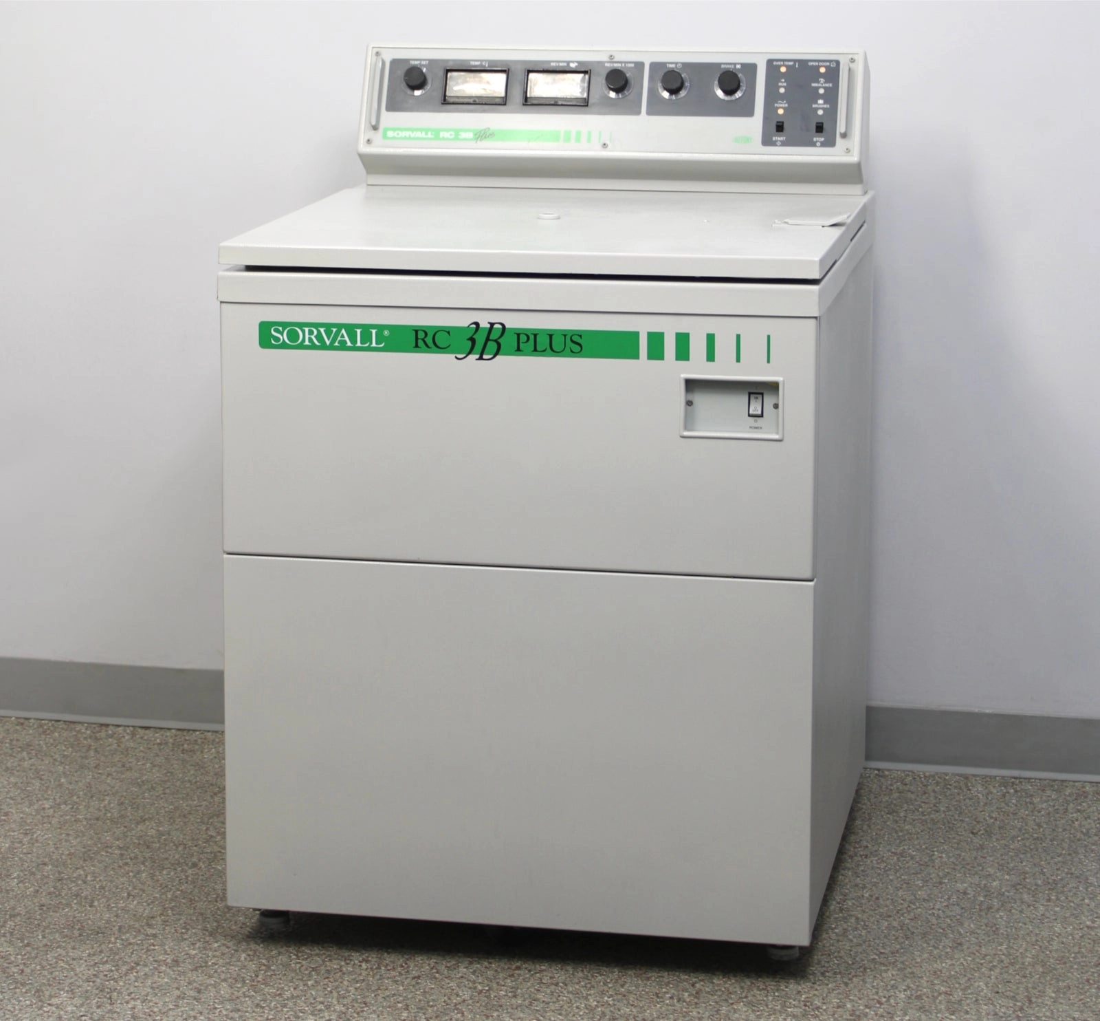 DuPont Sorvall RC-3B Plus High-Capacity Low-Speed Floor Centrifuge with Rotor