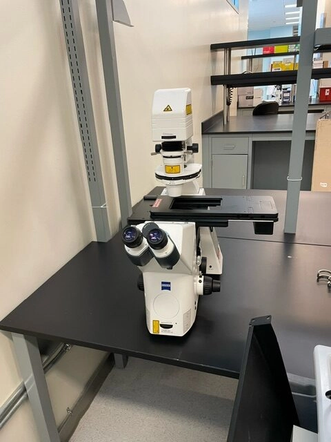 Zeiss  Axio Observer Z1  With The Definite Focus Inverted Microscope