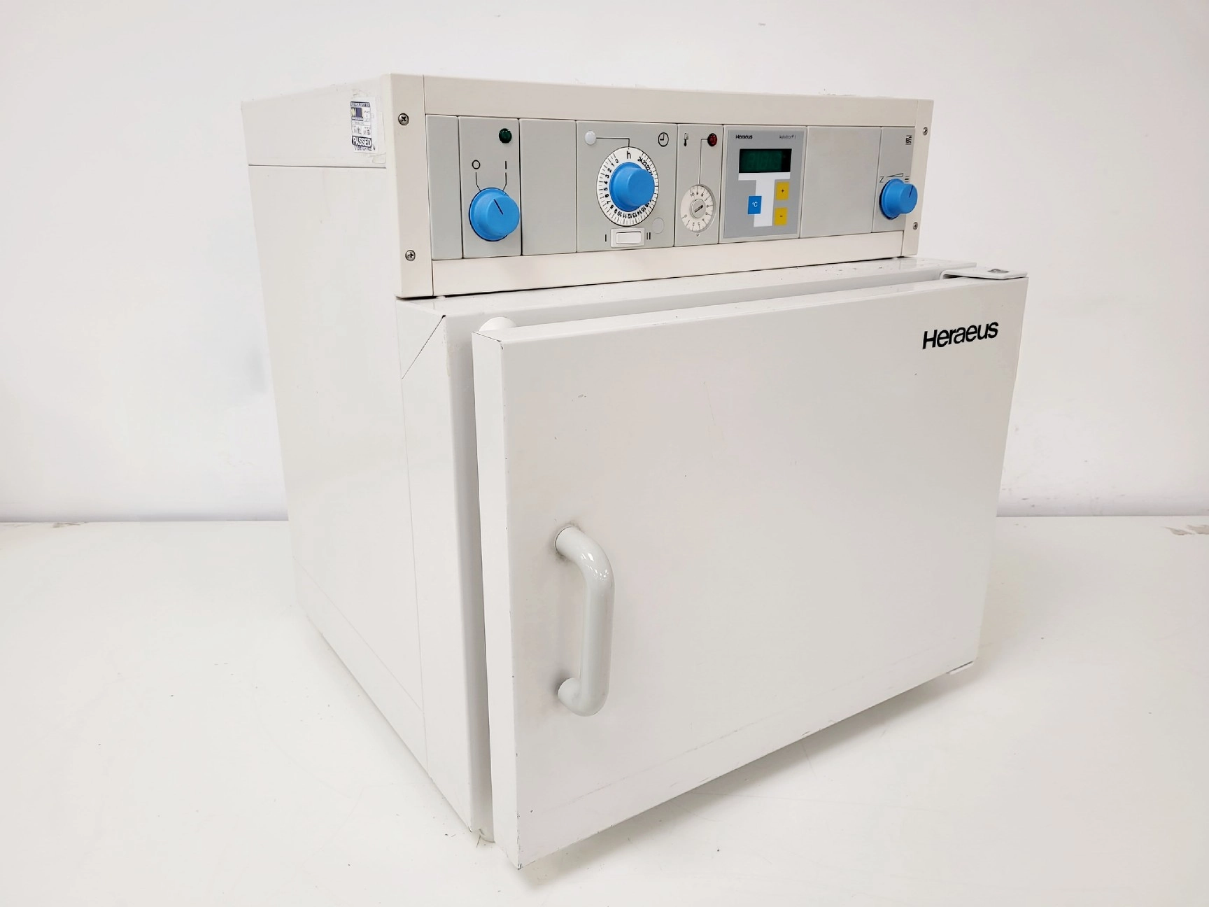 Heraeus Kelvitron B 6030 Incubator Lab