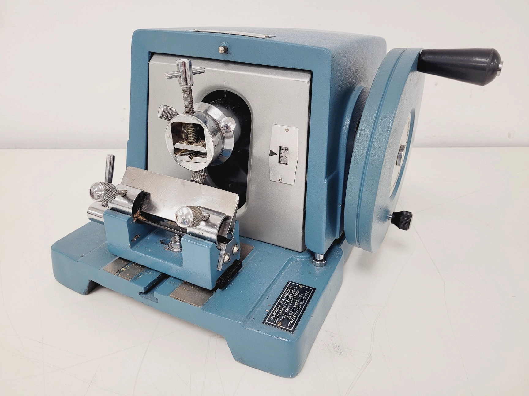 Radical Instruments Senior Rotary Microtome Model-RMT-30 Lab