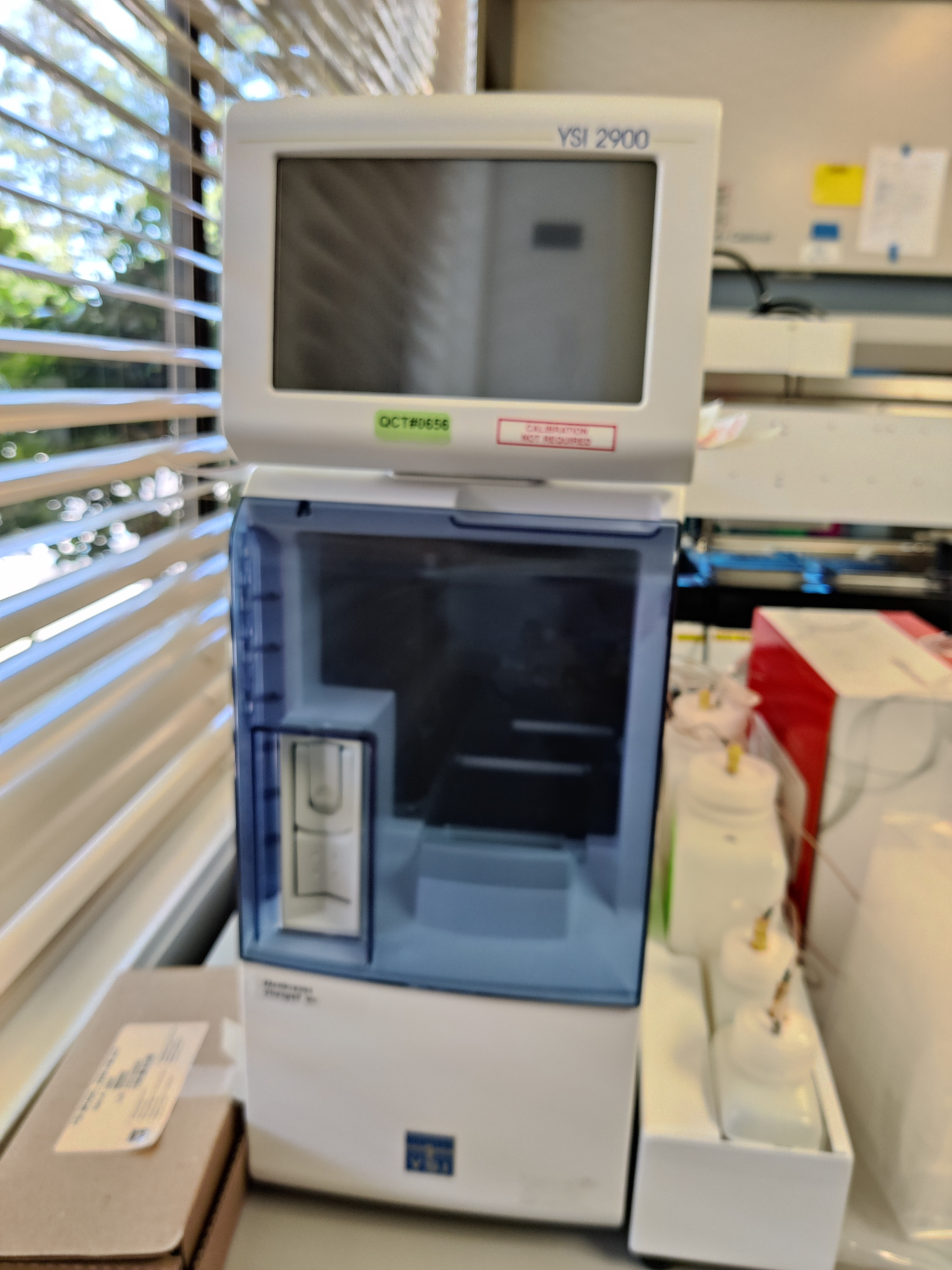 YSI 2900 Biochemistry Analyzer