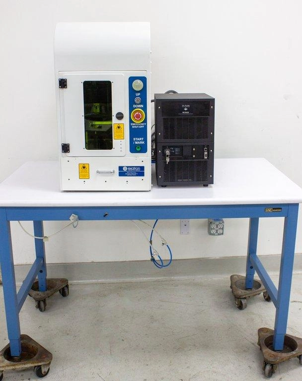 Keyence/Exatron MD-V9920FA Laser Marker with Exatron Laser Enclosure + Lab Table - 3374579