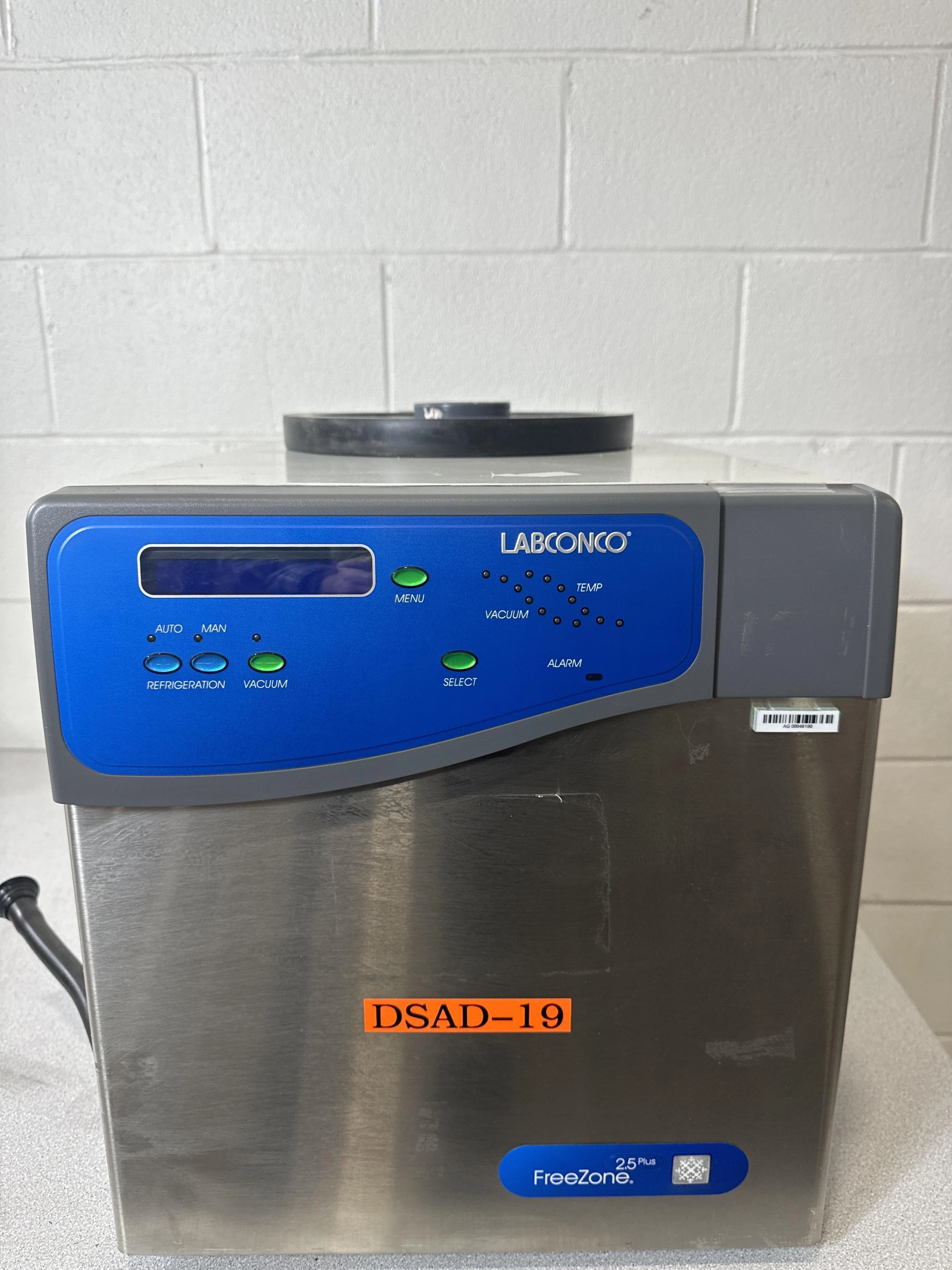 Labconco FreeZone 2.5 Plus Benchtop Freeze Dryer w/Manifolds - ST137007