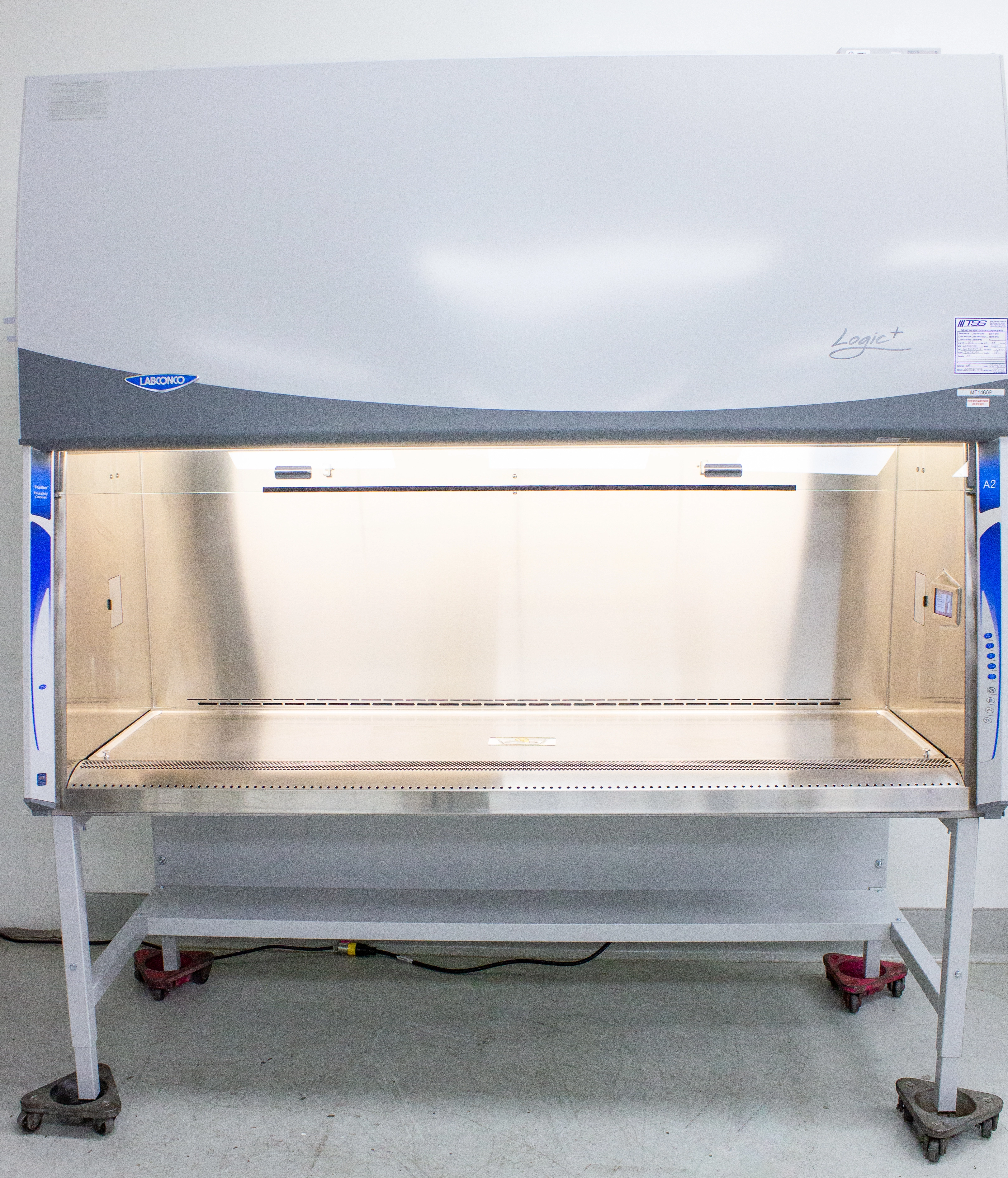 Labconco 6' Purifier Logic+ Class II A2 Biological Safety Cabinet 302680101 - 3373396