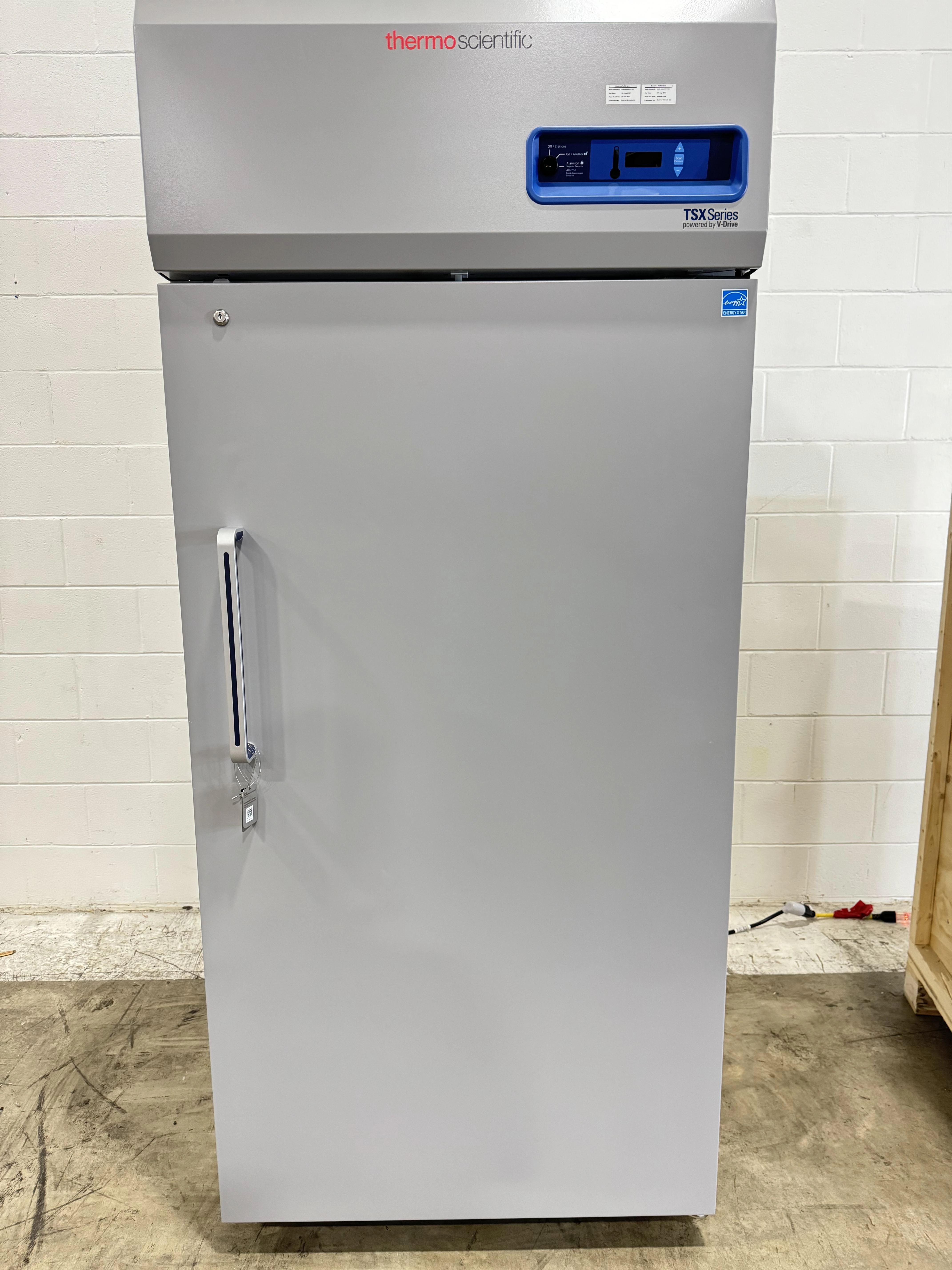 Thermo Scientific TSX3005SD High-Performance Lab Refrigerator - ST170957