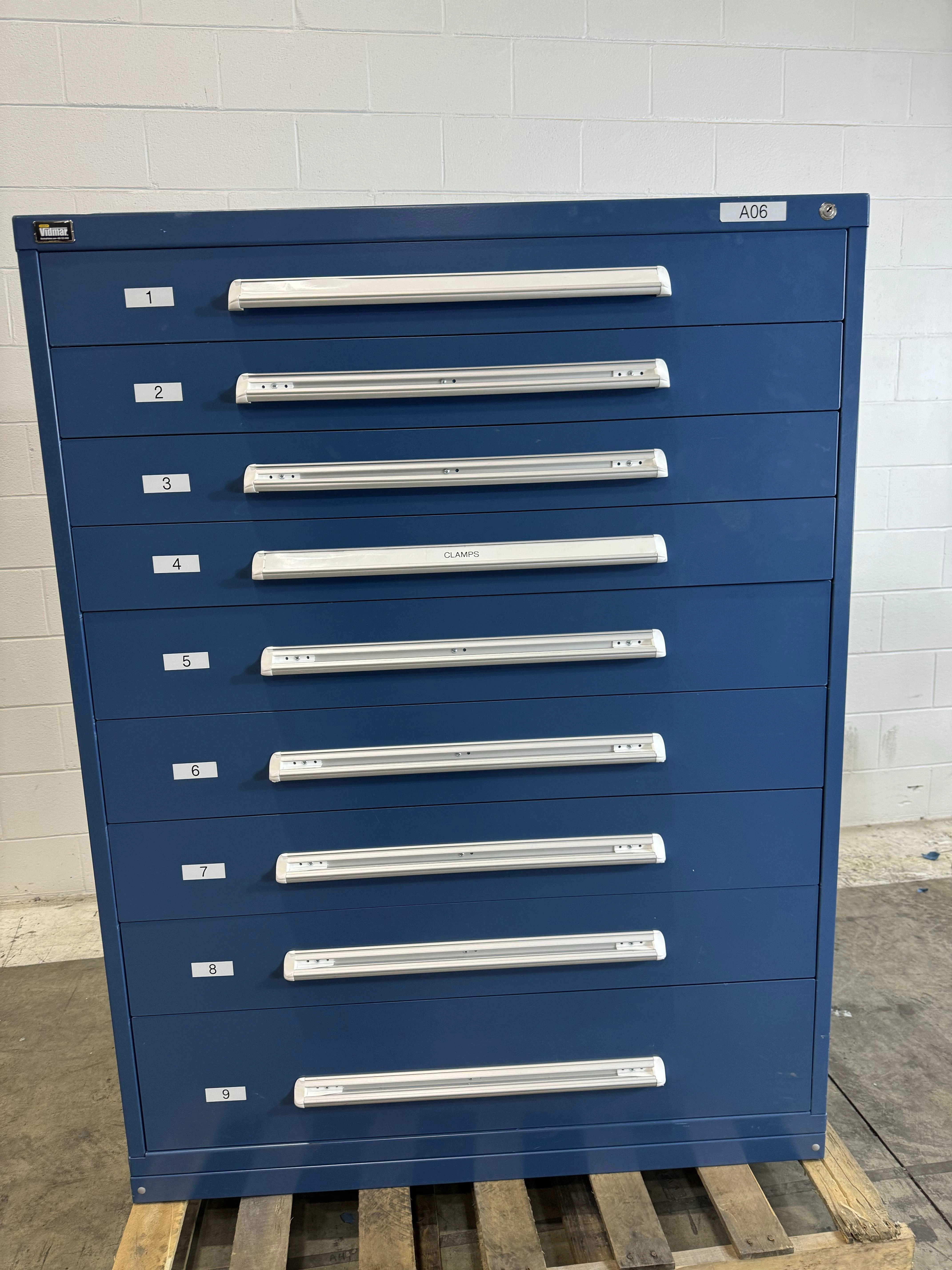 Vidmar Industrial Storage Cabinets 9 Drawers - ST229989