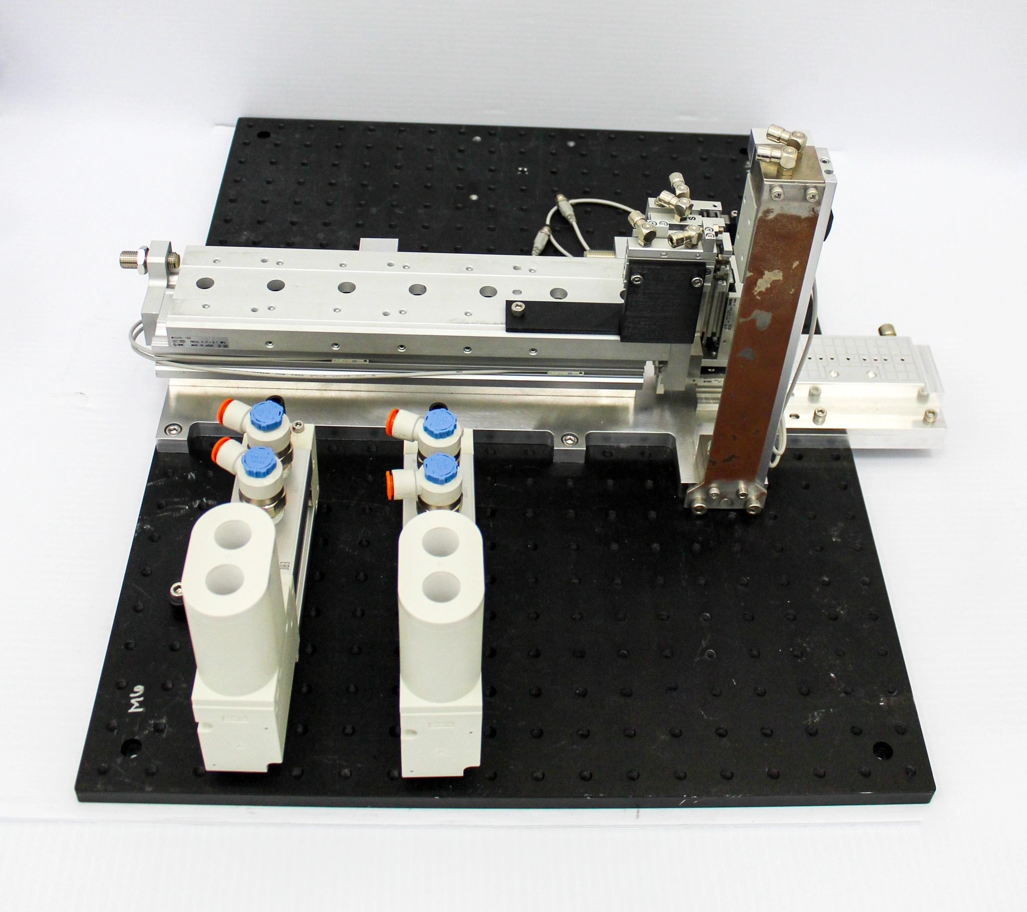 THORLABS MB4560A/M Custom Base Controlling Thermal Expansion SMC - 3375730