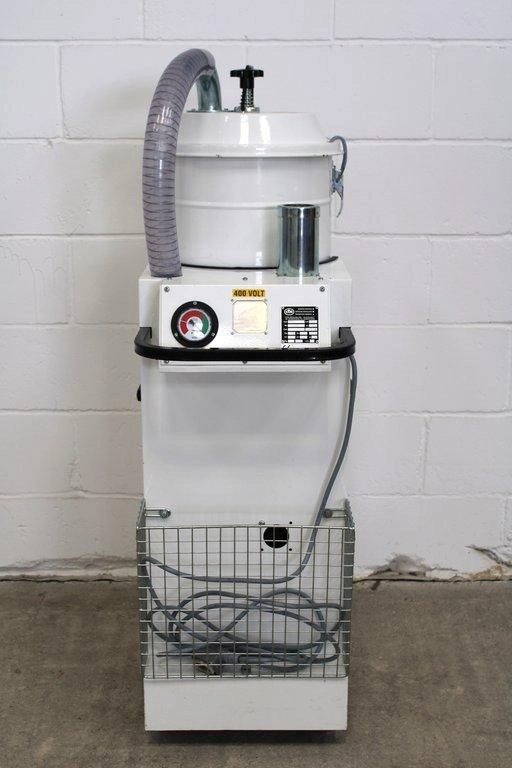 Nilfisk CFM 3156 Industrial Vacuum with Oversized Filter Surface Area - 8001051