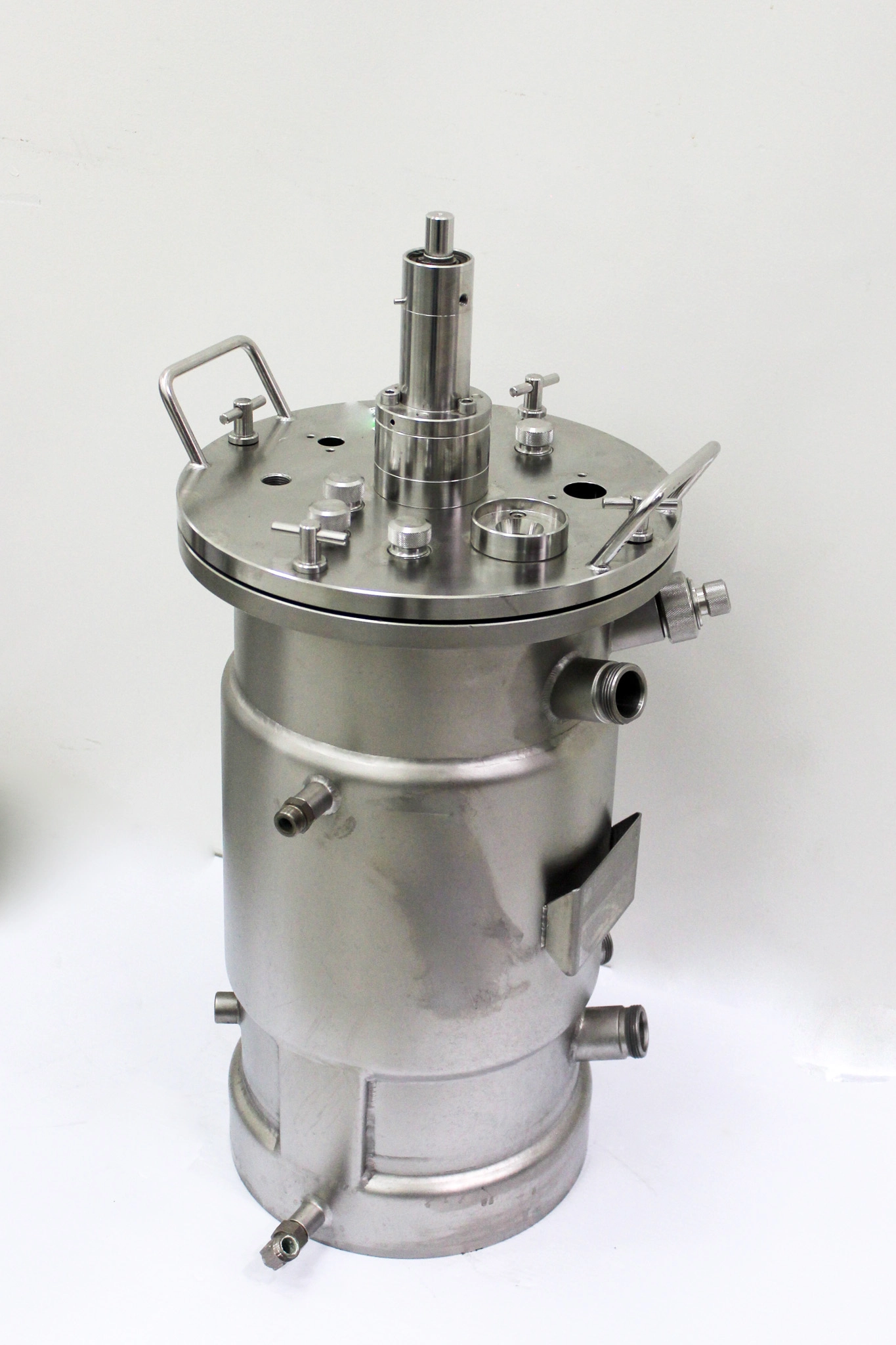 Biotech International Bioreactor Model C20-2 - 3365443