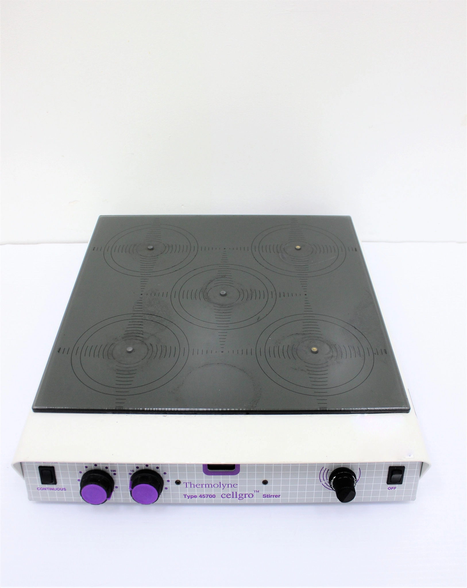 Thermolyne Cellgro 45700 Multiplace Slow Speed Magnetic Stirrer - 3365812