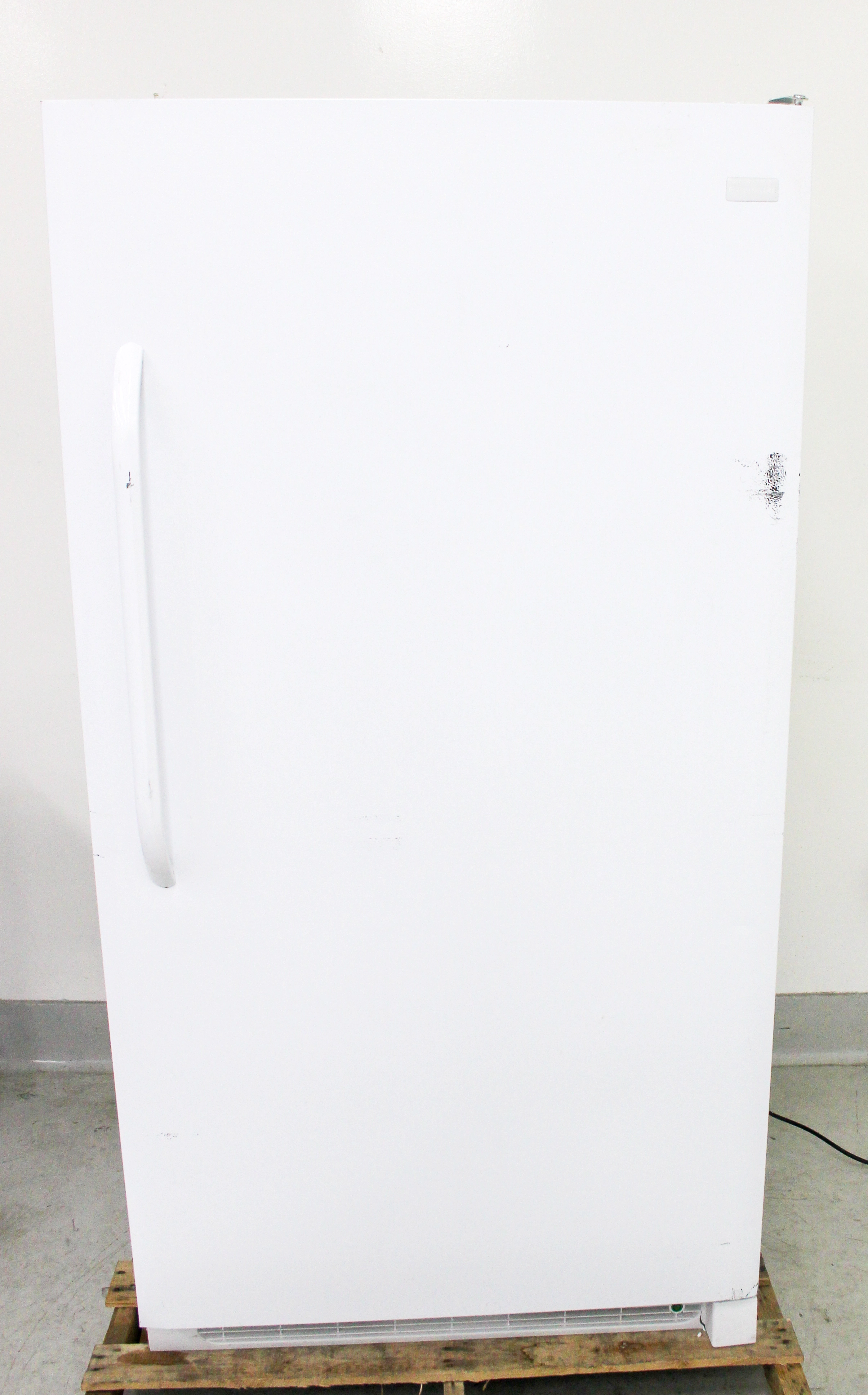 Frigidaire 17.4 Cu. Ft. Upright Freezer Model FFFU17M1QWA - 3373945