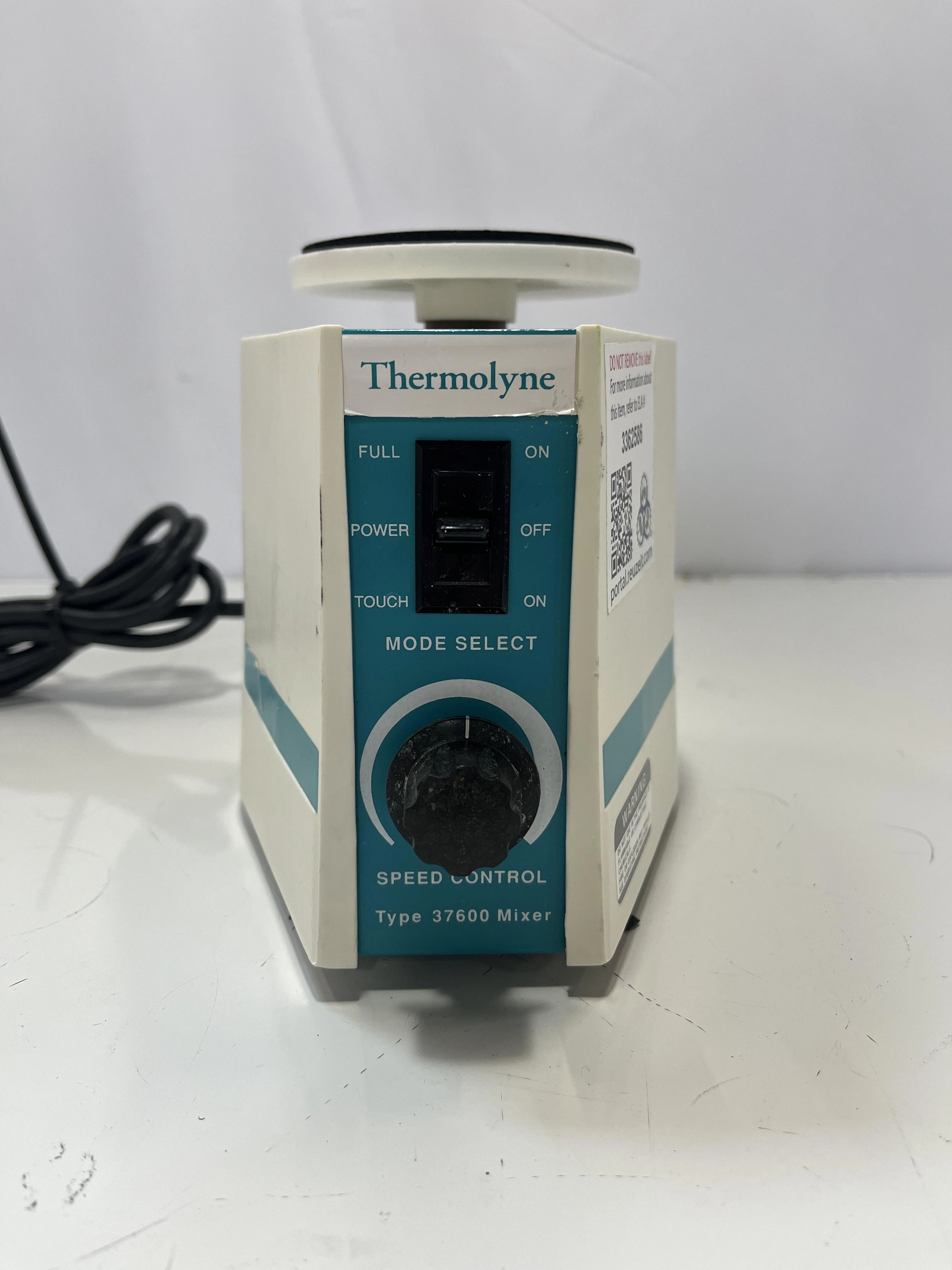 Barnstead/Thermolyne Maxi Mix II M37615 Laboratory Vortexer - BB3362586