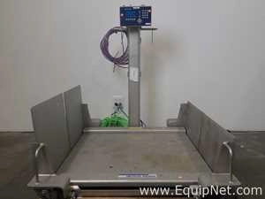 Lot 221 Listing# 1018635 Mettler Toledo 2888 Floor Scale with IND570 Digital Display