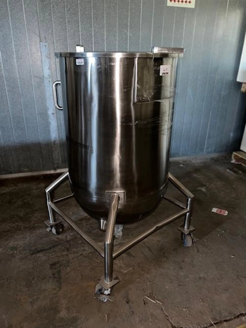 30" diameter x 54" deep stainless steel tank