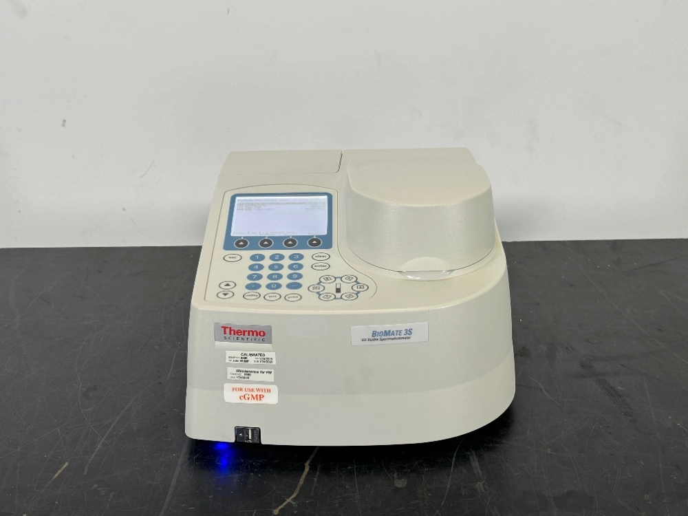 Thermo BioMate 3S UV-Visible Spectrophotometer