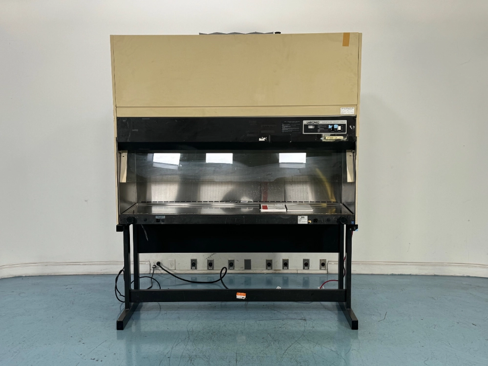 Labconco Purifier Class II 6' BioSafety Cabinet