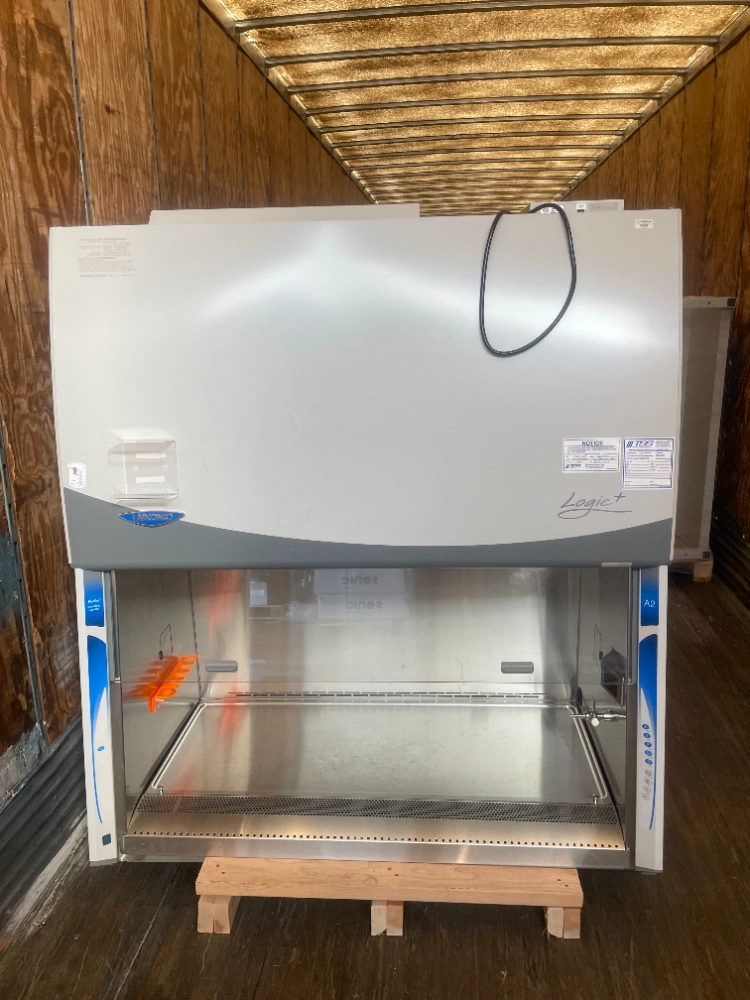 Labconco Logic+ 4' BioSafety Cabinet