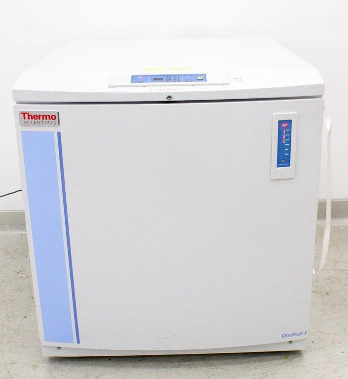 Thermo Scientific CryoPlus 4 LN2 Auto-Fill Cryogenic Storage System 38,500 x 2 mL - 3374875