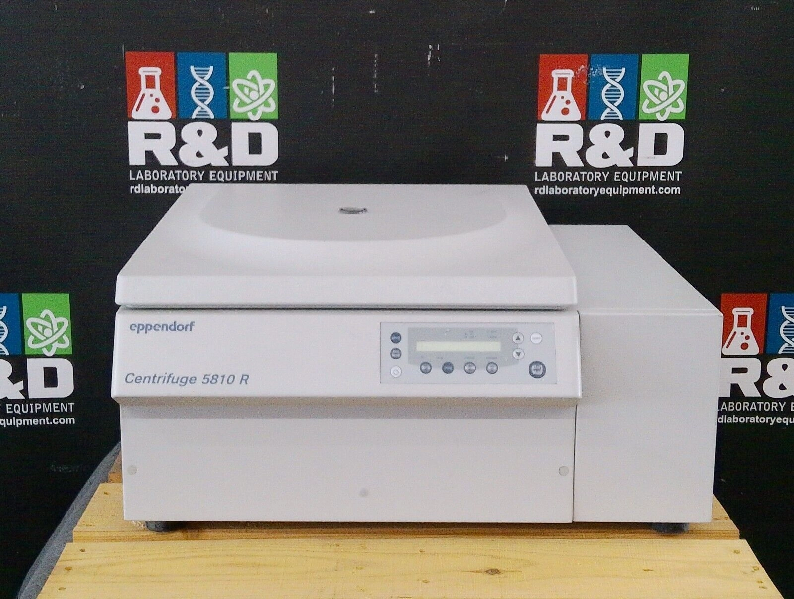 Eppendorf 5810R Refrigerated Benchtop Centrifuge w/ Rotor &amp; Swing Plates TESTED