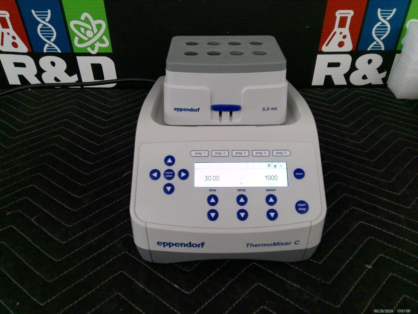 Eppendorf 5382 ThermoMixer C w/ 5.0ml Thermo Block 120v FULLY TESTED