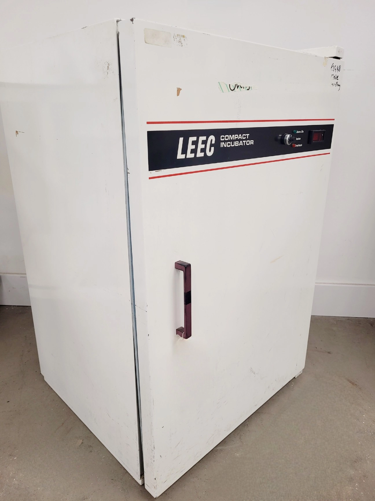 LEEC Compact Incubator Model K2N Lab