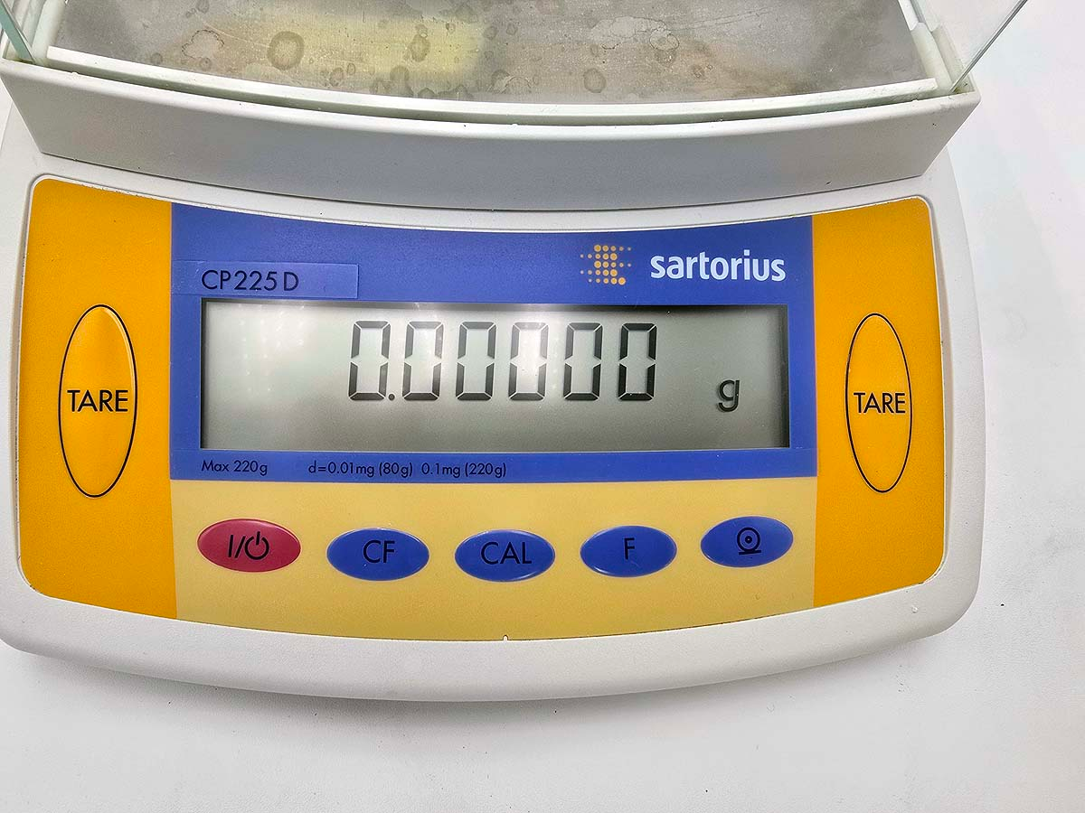 Sartorius CP225D semi-micro analytical balance (40g x 0.01mg/ 220g x 0.1mg)  Dual range