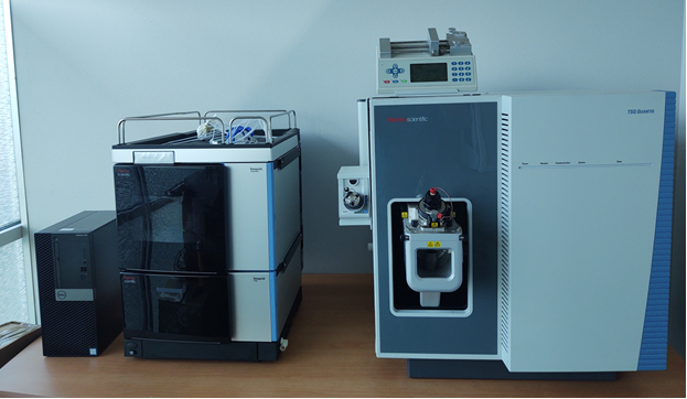 Thermo TSQ Quantis Triple Quadrupole LC-MS/MS