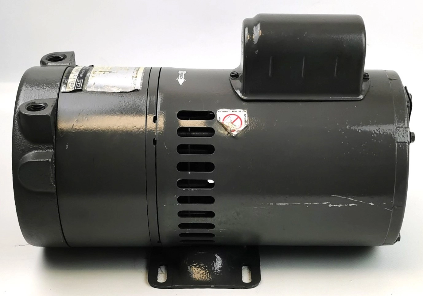 Gast 1022-V103-G272X Vacuum Pump (5cfm)