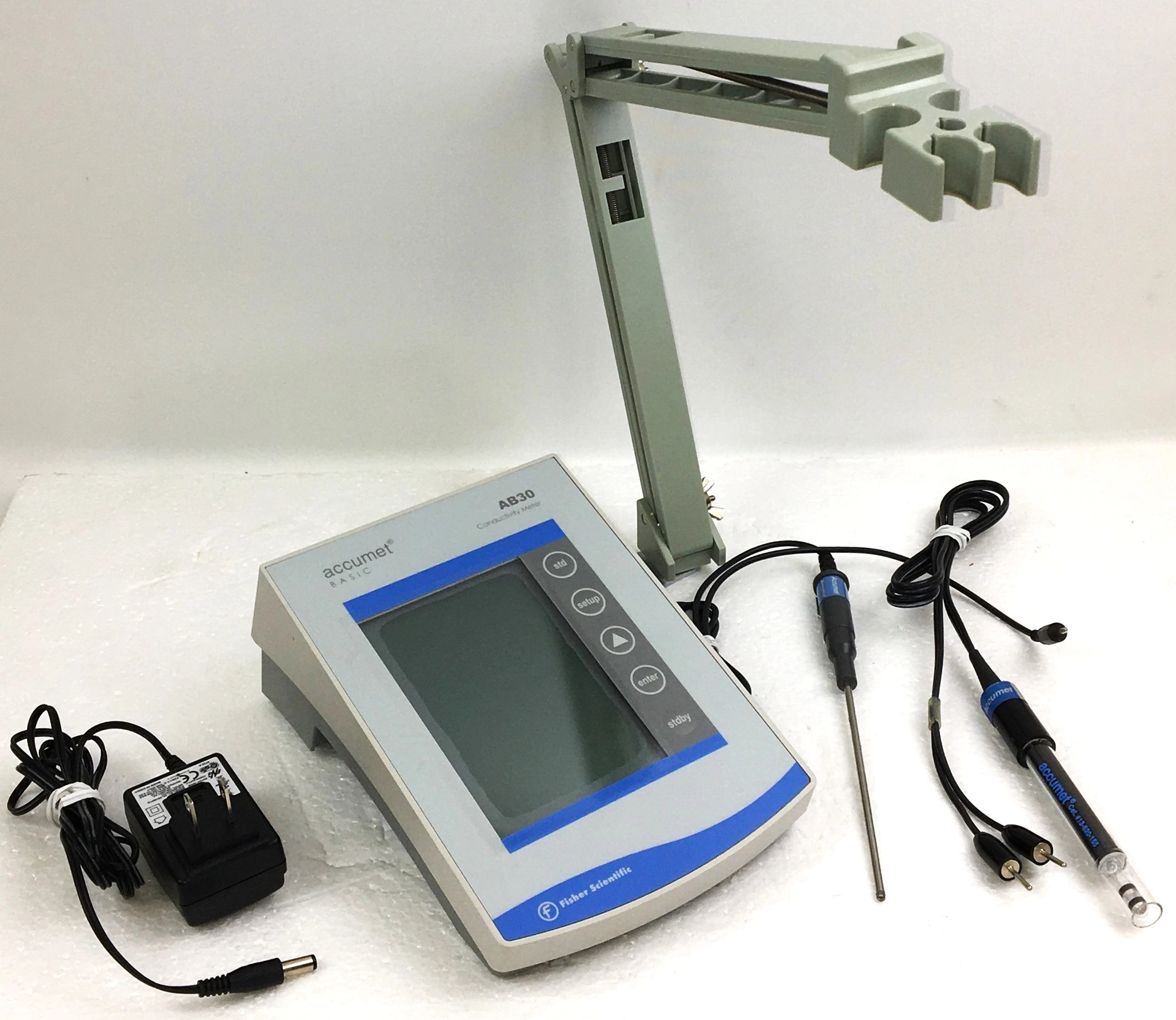 Fisher Accumet Basic AB30 Conductivity Meter with Probes and Support Arm