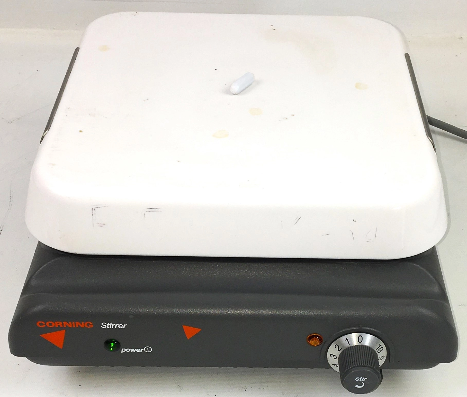 Corning PC-610 Magnetic Stirrer (10" x 9" Plate)