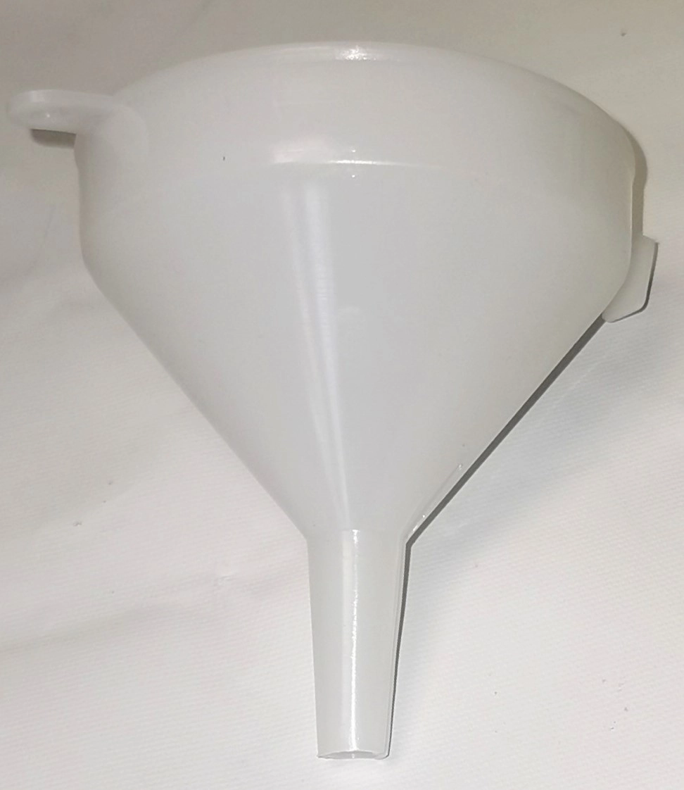 Lot of 14 Plastic Funnels - 7oz