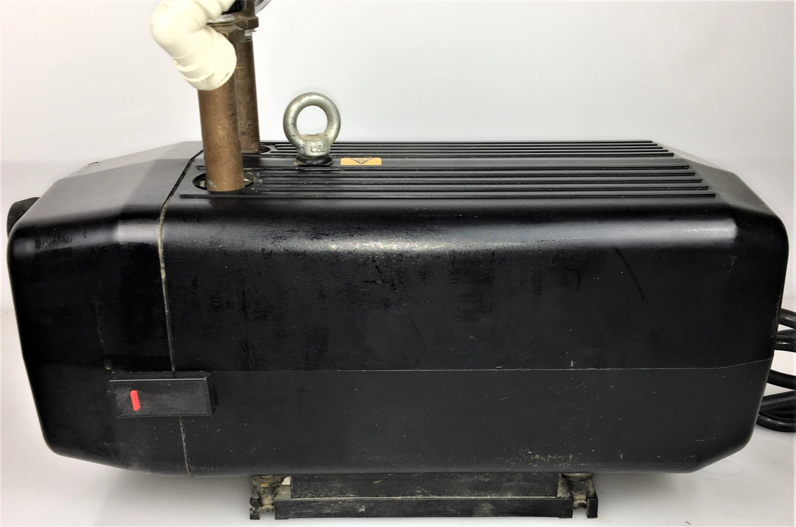 Busch SECO SV 1016 C Oil-Free Rotary Vacuum Pump (11.2cfm)