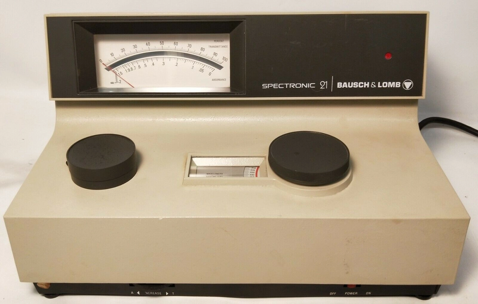 Bausch &amp; Lomb Spectronic 21 (33.22.42) Visible Spectrophotometer (340 to 950nm)