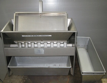 HUMBOLDT TESTING EQUIPMENT, RIFFLE-TYPE SAMPLE SPLITTER FOR GRANULAR COMMODITIES, MODEL: H-3987, NO: