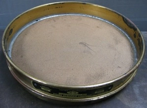 USA STANDARD TESTING SIEVE, NO: 120, 8 INCH, BRASS, OPENING MICROMETER 125, OPENING IN INCHES 0049,