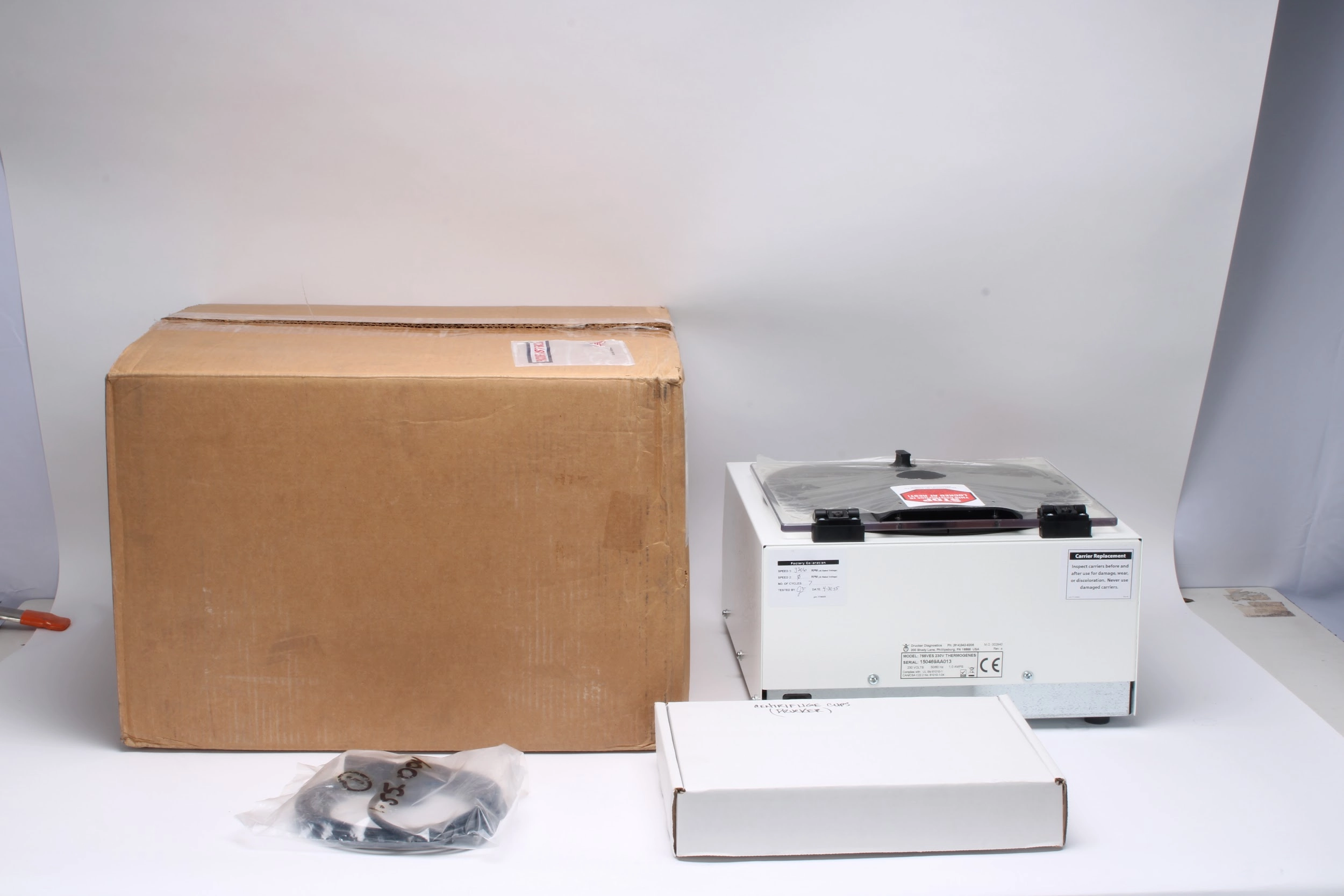 Drucker 755VES Res-Q 3400 Thermogenesis Centrifuge W/ Accessories - Open Box