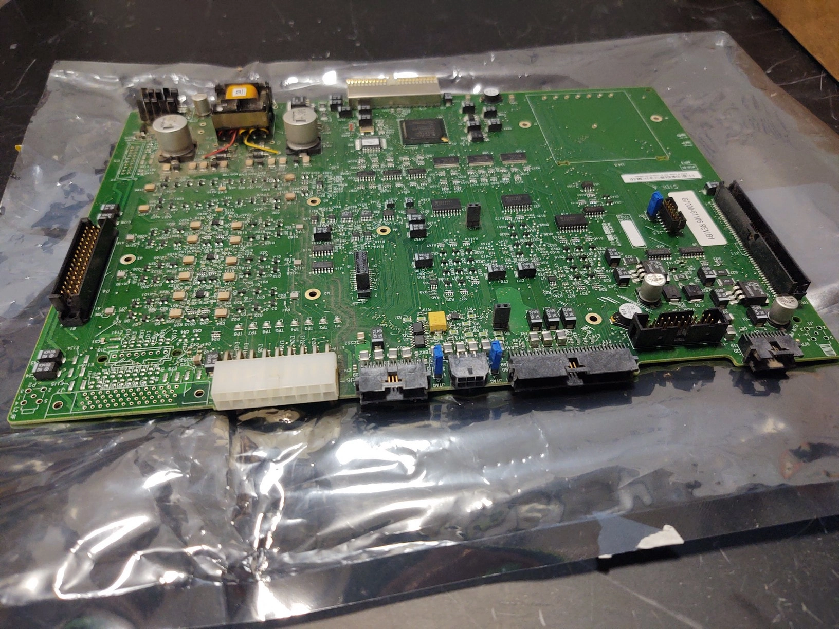 Agilent G7000-61106 Rev. B1 Assembly Board for Agilent 7000 GC-MS