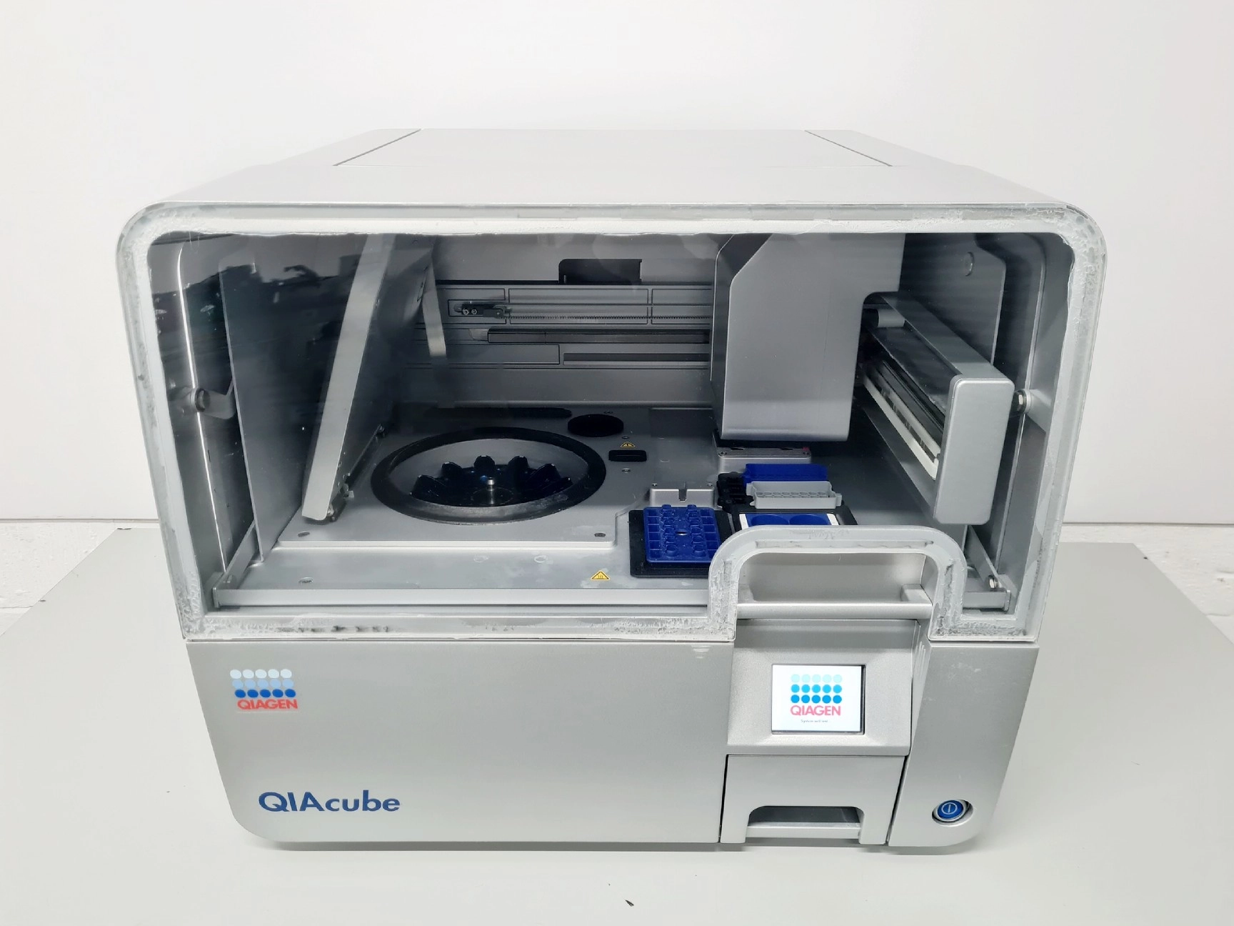 QIAGEN QIAcube RNA/DNA Extraction Instrument