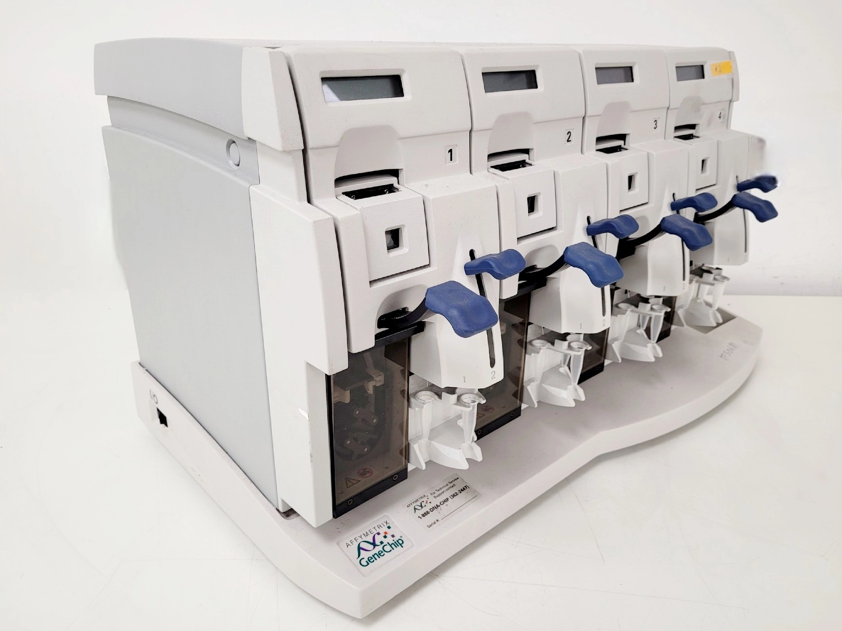 GeneChip Fluidics Station Model 450/400 Lab